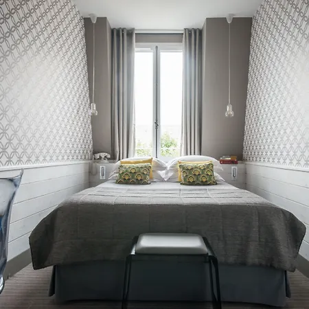 Apollon Montparnasse Hotel
