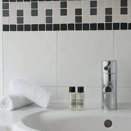 Apollon Montparnasse Hotel 3*