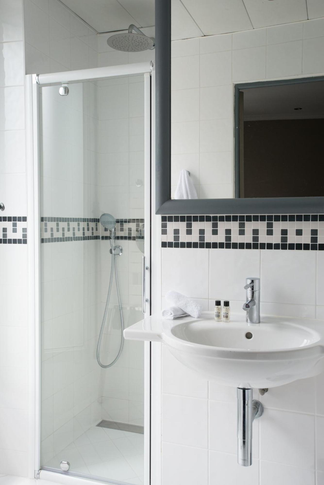 Hotel Apollon Montparnasse 3*