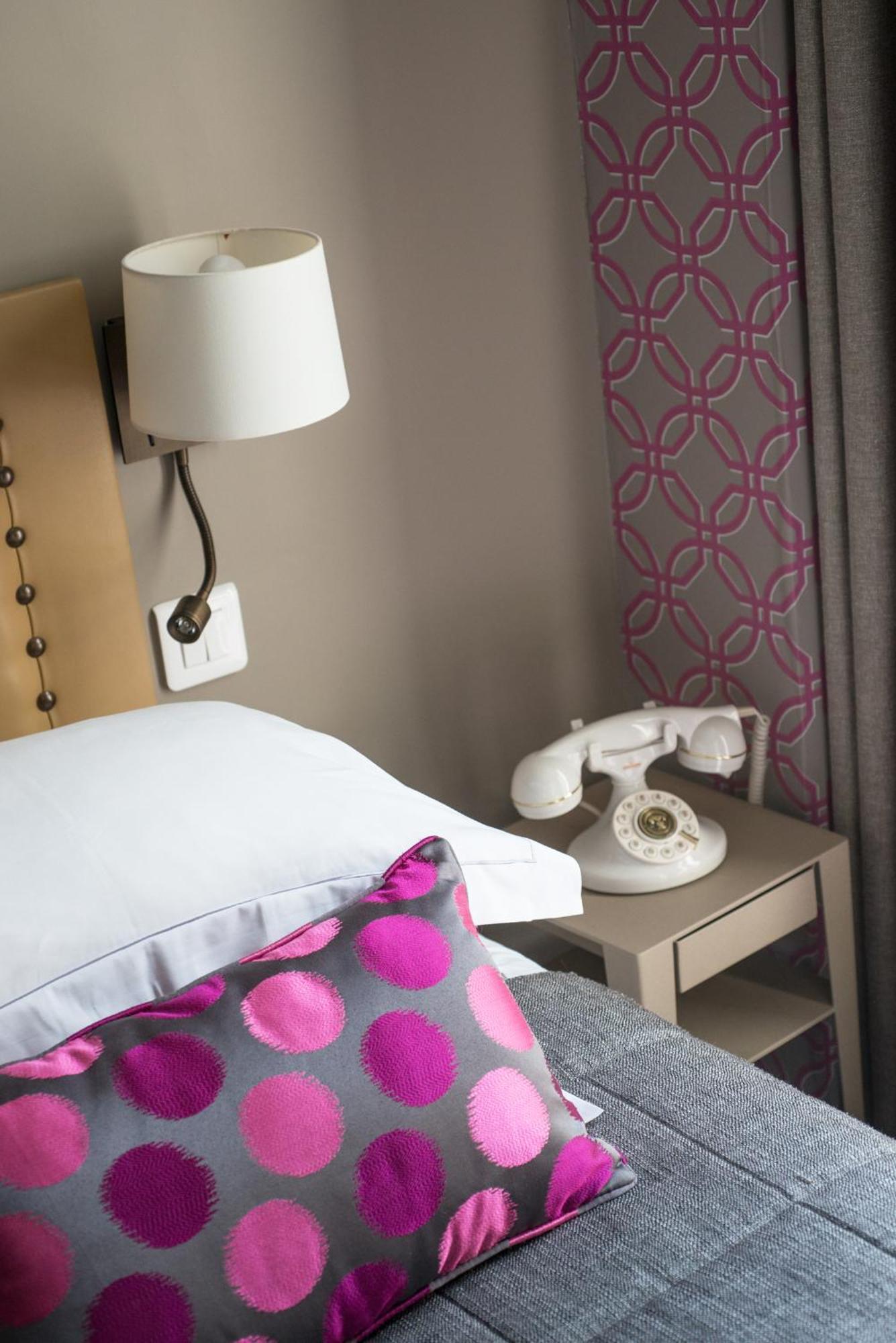 Hotel Apollon Montparnasse 3*