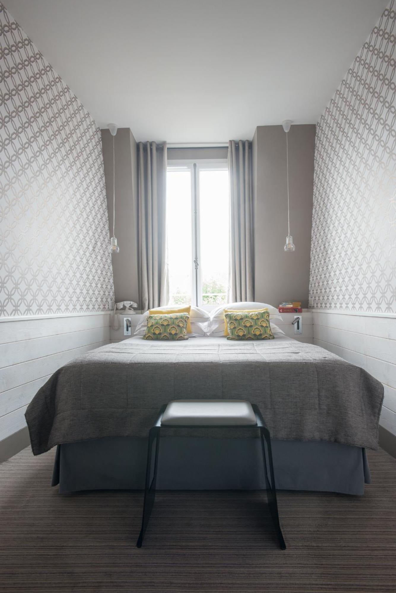 Apollon Montparnasse 3*